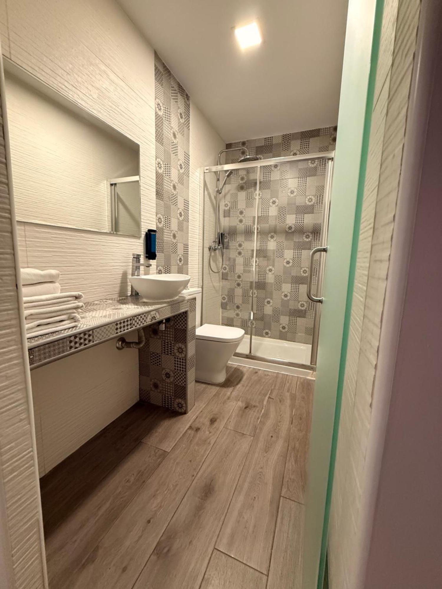 Habitación Triple con baño privado